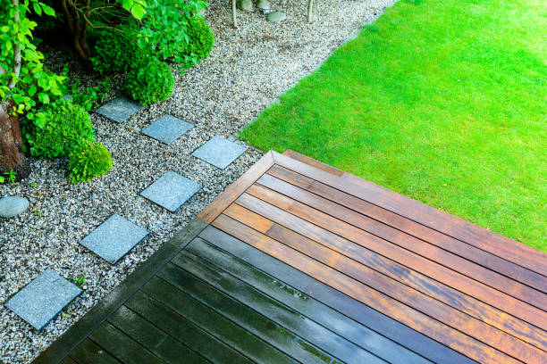Best Pool Deck Cleaning in Crest, CA